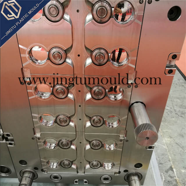 Injection Mold for Flipping Plastic Bottle Cap 